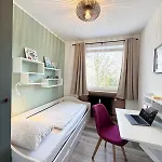Waldfee Ankommen, Durchatmen, Wohlfuehlen - Moderne Fuer Paare & Familien *