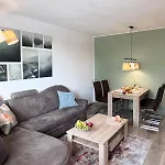 Waldfee Ankommen, Durchatmen, Wohlfuehlen - Moderne Fuer Paare & Familien